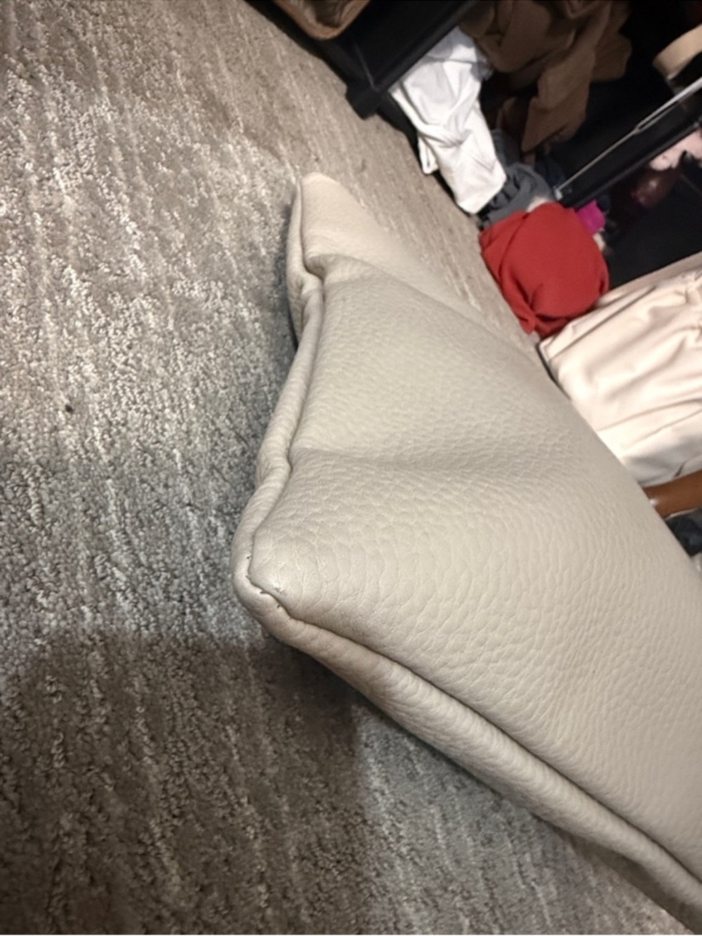 Minimal Cream Tote with Tortoiseshell Ring Handles - Picture 6 of 10